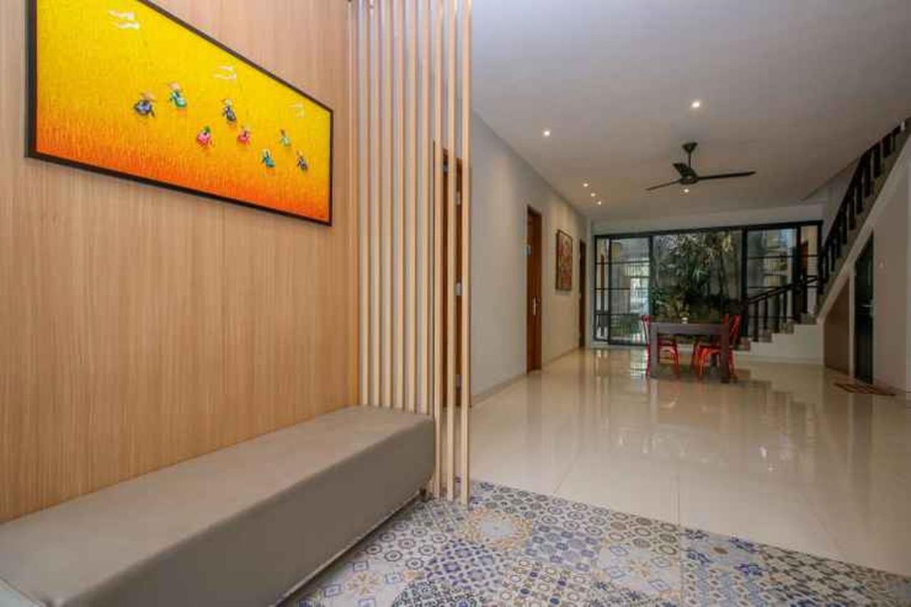 Kencana Residence Surabaya Luaran gambar