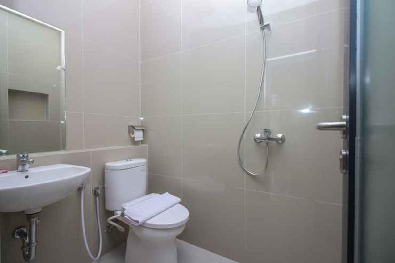 Kencana Residence Surabaya Luaran gambar