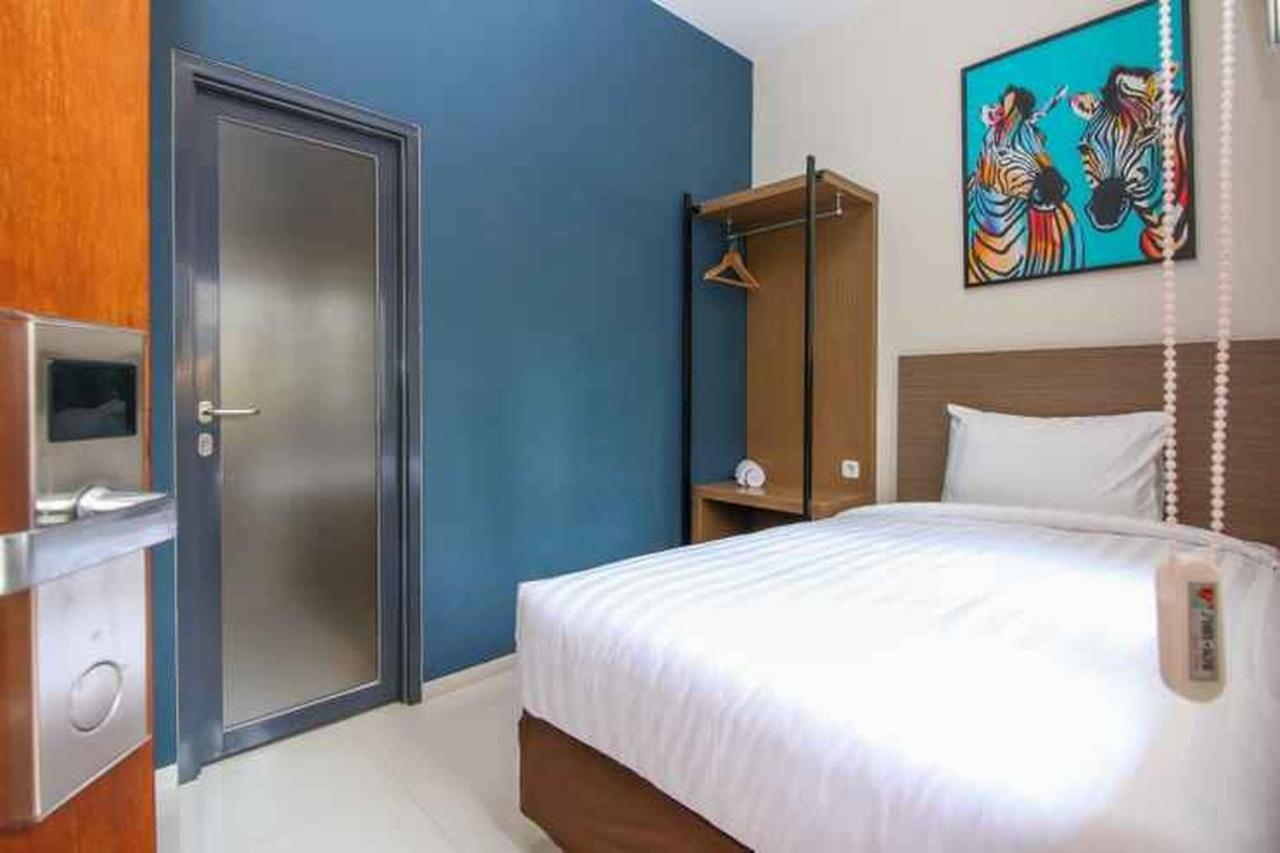 Kencana Residence Surabaya Luaran gambar